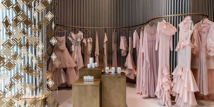 Haute Couture
& Éclat.